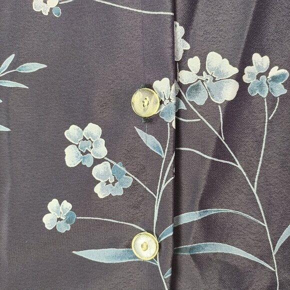 Two Twenty Womens Navy Floral Button Up Top S Petite Made in USA Garden Vibes - Picture 5 of 9